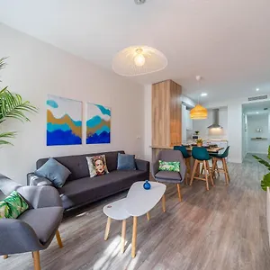  Apartment Centre Pool & Parking Spain